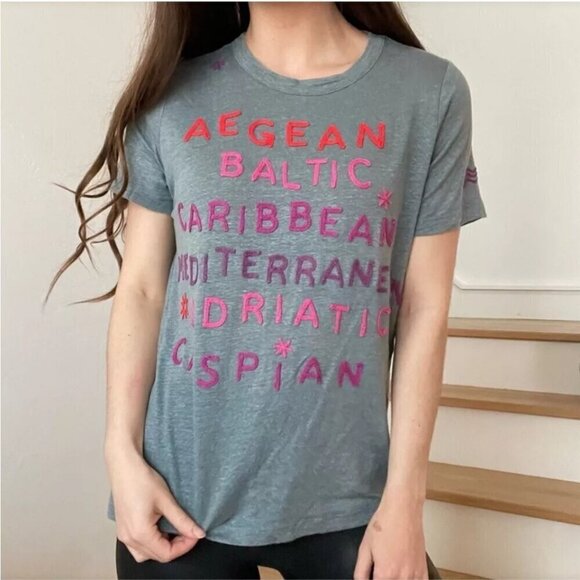 New Anthopologie x Chaser Seas Embroidered Print Linen Blend Tee NWT Small - Picture 3 of 11